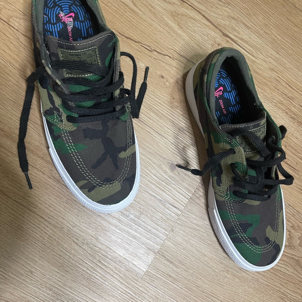 Nike vans ,size 6.5